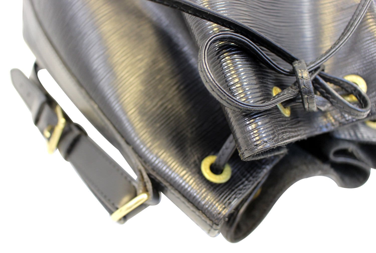 LOUIS VUITTON PETIT NOE Epi Black Noir Shoulder Bag No.1200-e