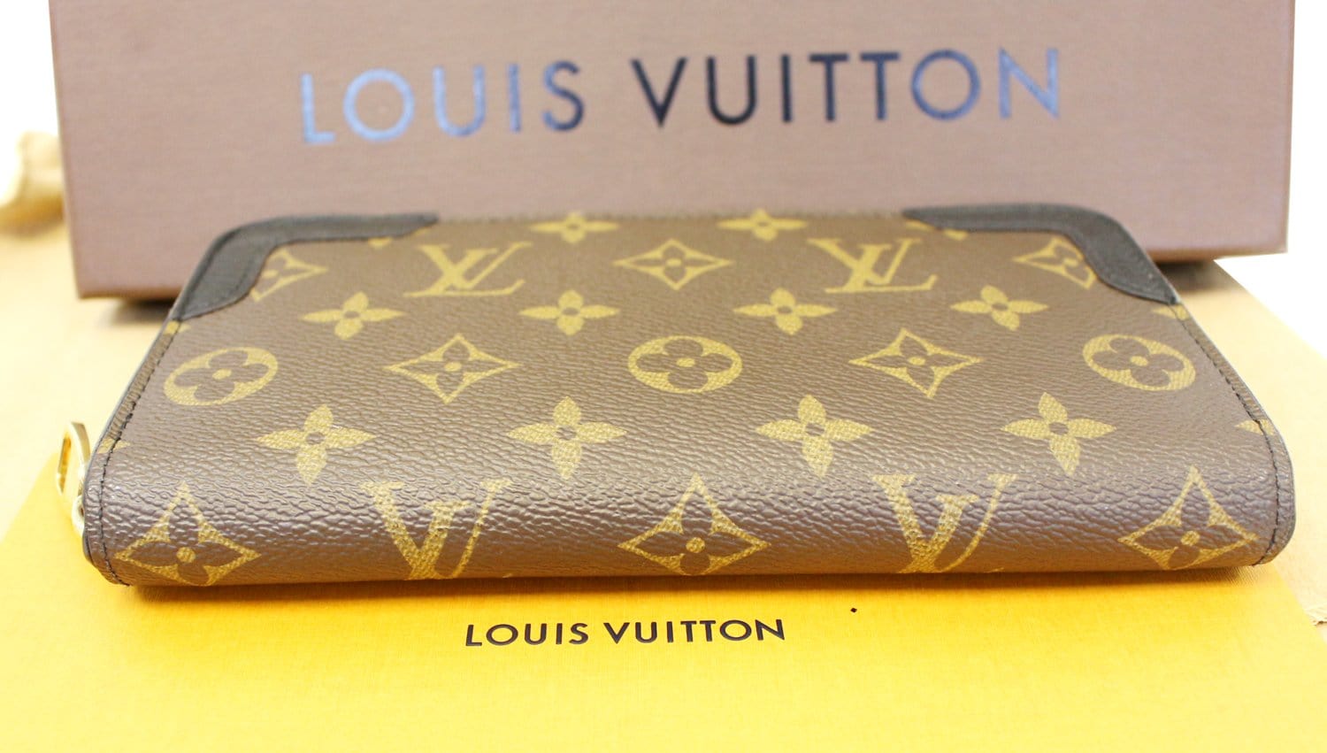 Shop Louis Vuitton ZIPPY WALLET 2023-24FW Monogram Unisex Canvas Leather  Long Wallet Logo by Allee55