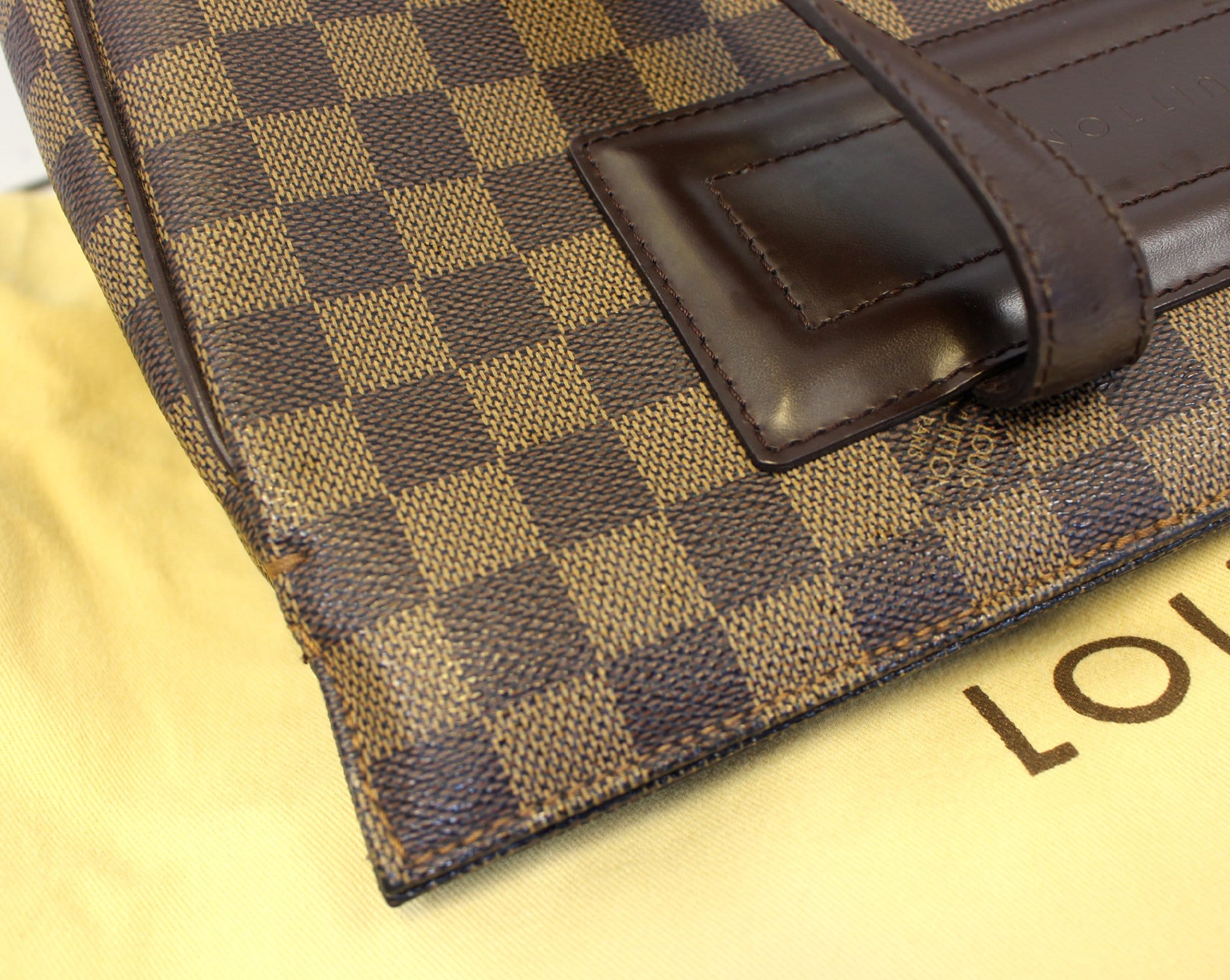 Louis Vuitton Discontinued Damier Ebene Parioli Tote bag 1119lv53