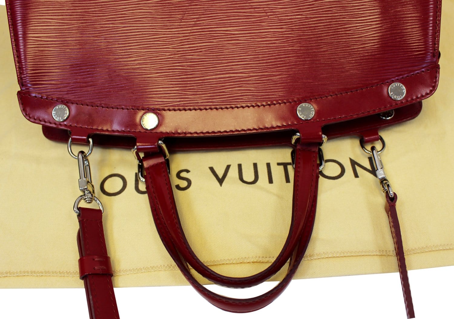 LOUIS VUITTON Fuchsia Epi Leather Brea MM Satchel Shoulder Bag