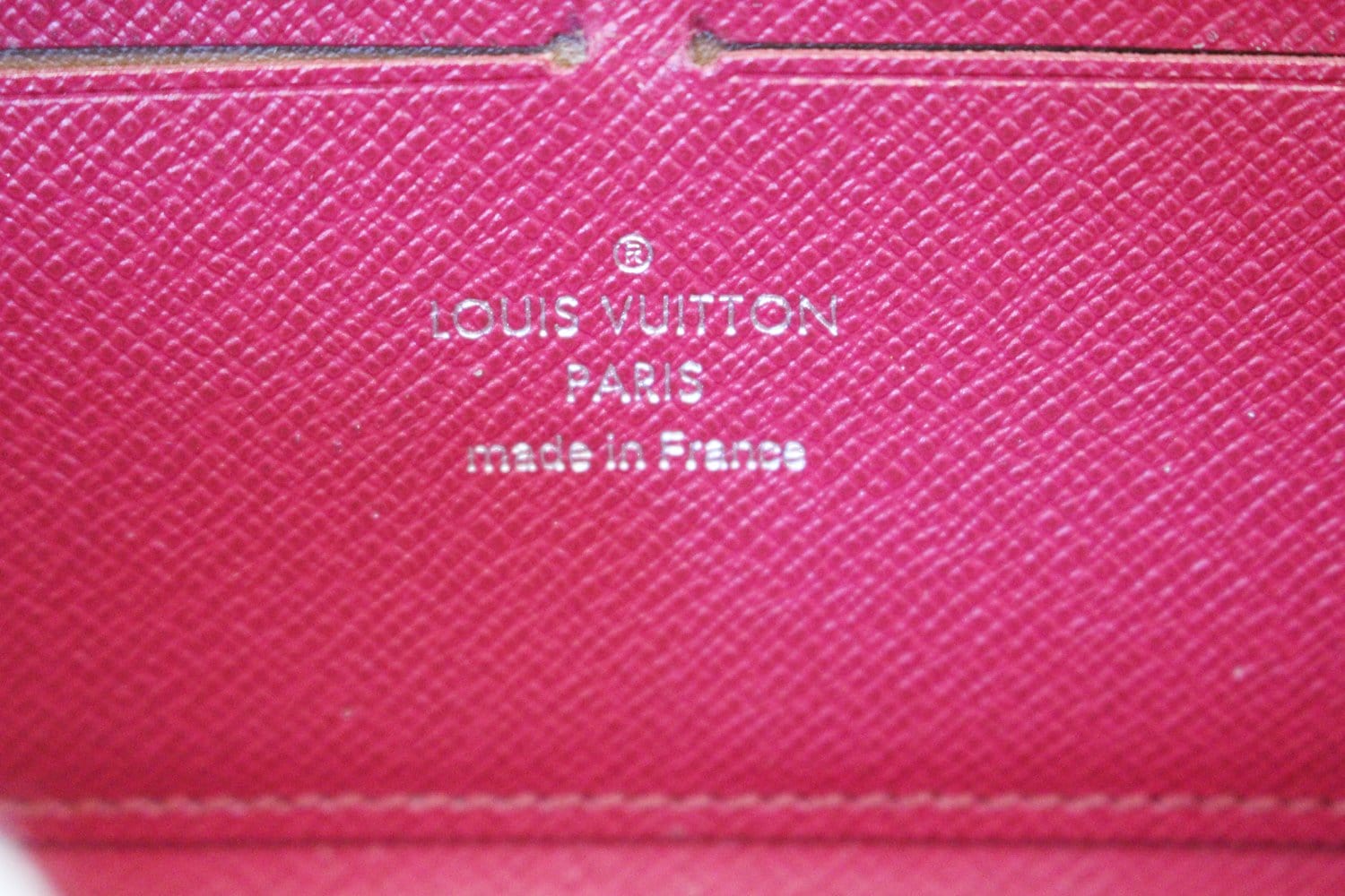 Zippy leather wallet Louis Vuitton Pink in Leather - 25212104