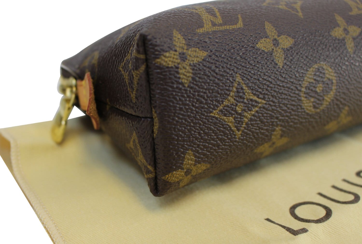 1 Year Review of Louis Vuitton Cosmetic Pouch GM in Monogram