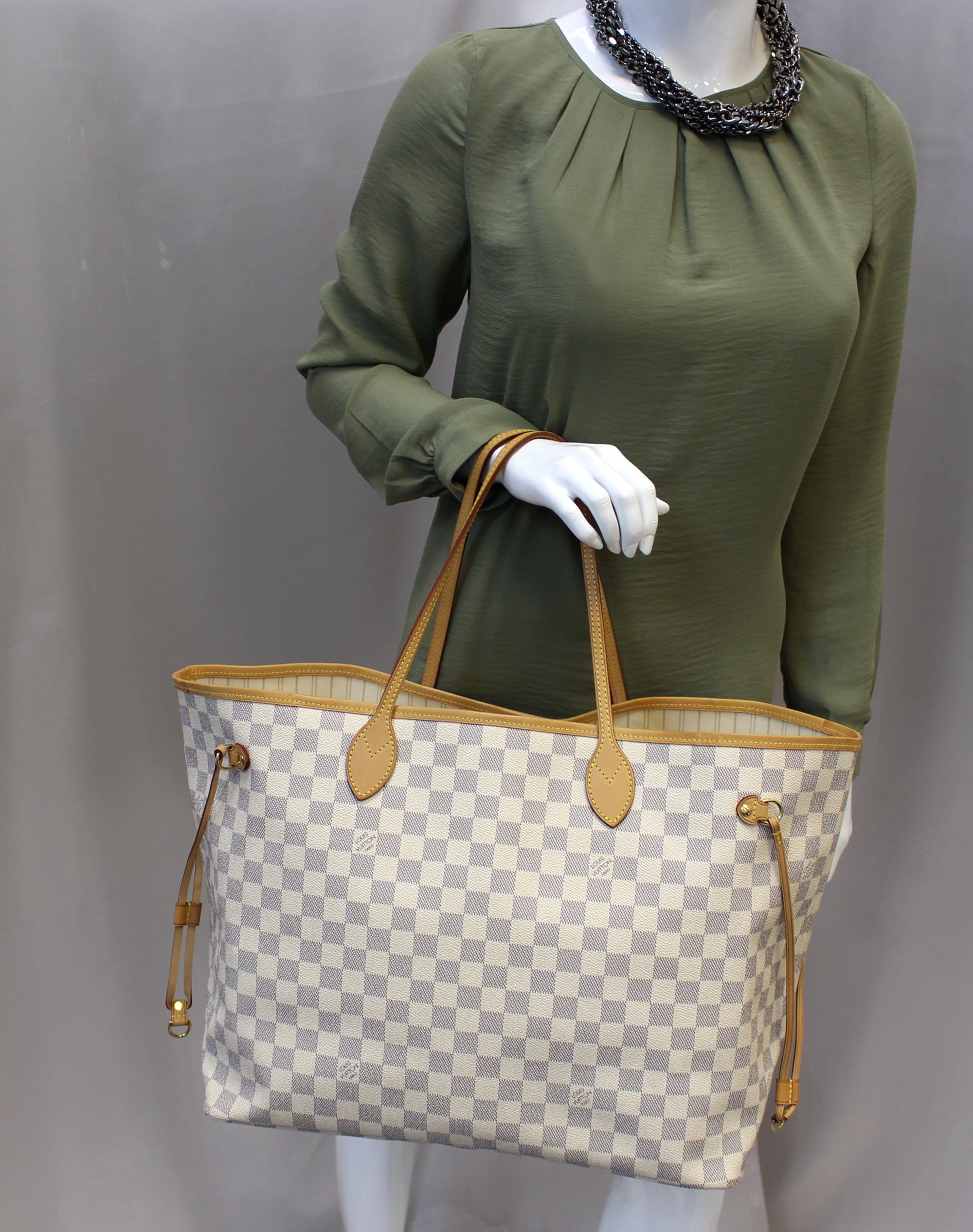 Louis Vuitton Azur Shoulder Bags for Women