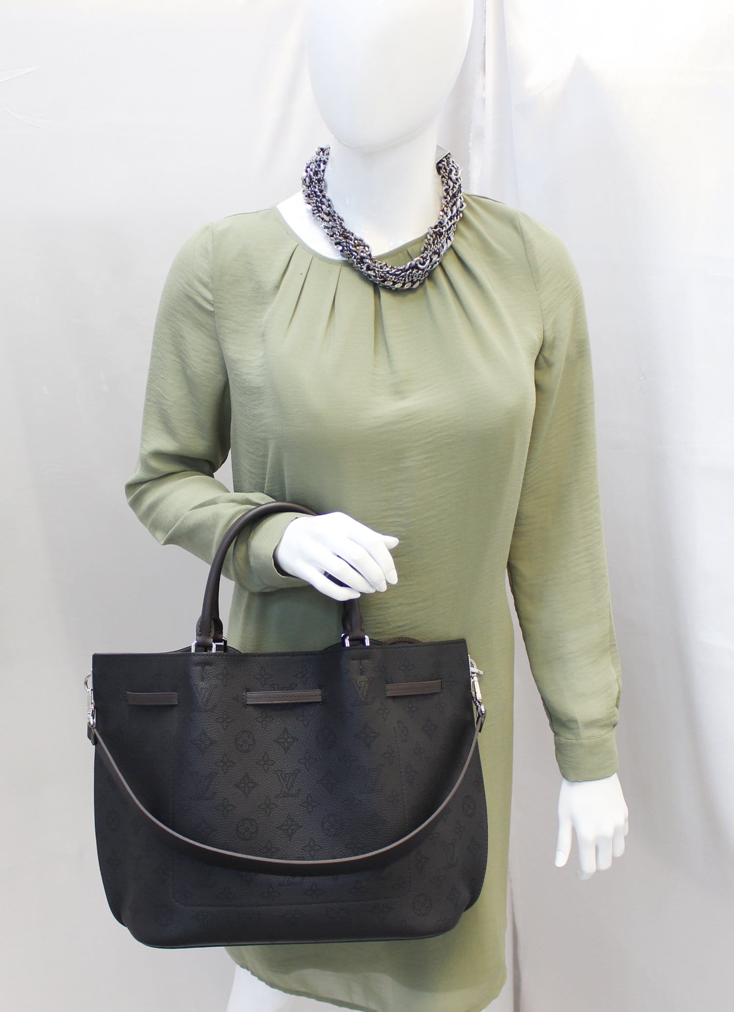 Louis Vuitton Shoulder Bag M95765 Monogram Mahina Monogram Black Noir –  Gaby's Bags