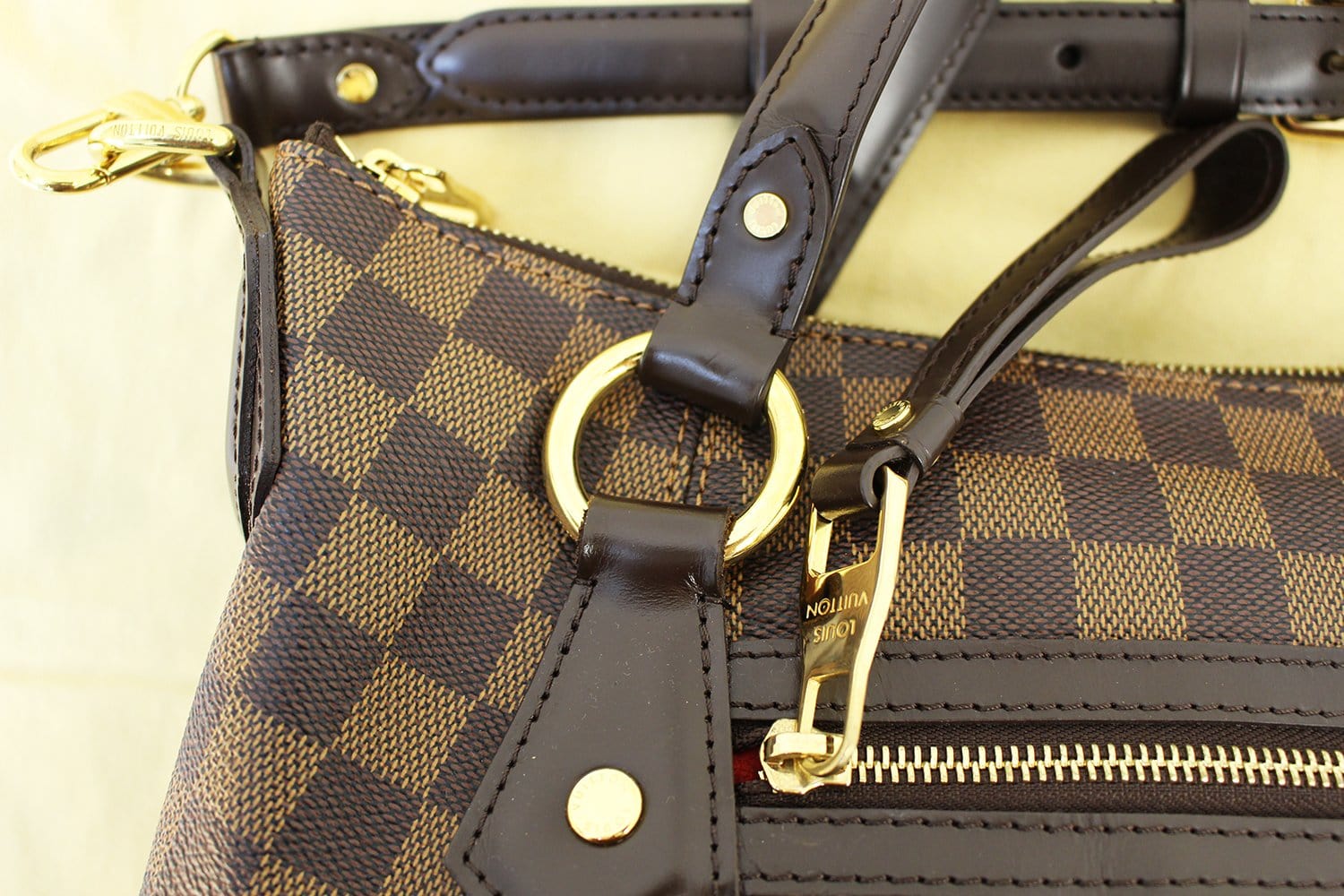 The Louis Vuitton Evora Bag: Sophisticated Feminine