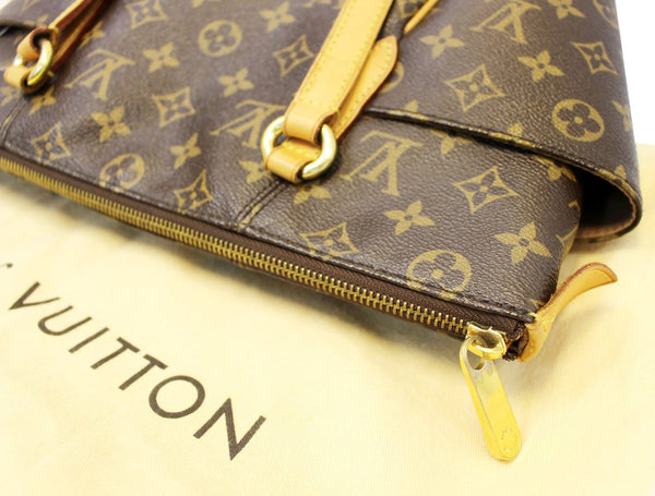 LOUIS VUITTON Monogram Totally PM Tote Bag