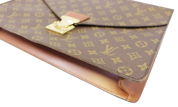 LOUIS VUITTON Monogram Porte Documents Bandouliere Briefcase