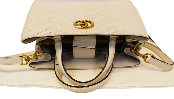 GUCCI GG Marmont small Matelassé Top Handle White Tote Bag 448054