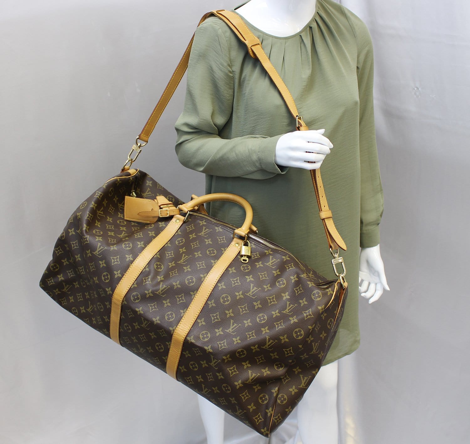 Louis Vuitton Vintage Monogram Canvas Keepall Bandouliere 60 Duffle Bag, Louis  Vuitton Handbags