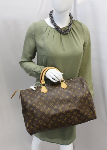 LOUIS VUITTON Monogram Canvas Speedy 40 Brown Satchel Bag