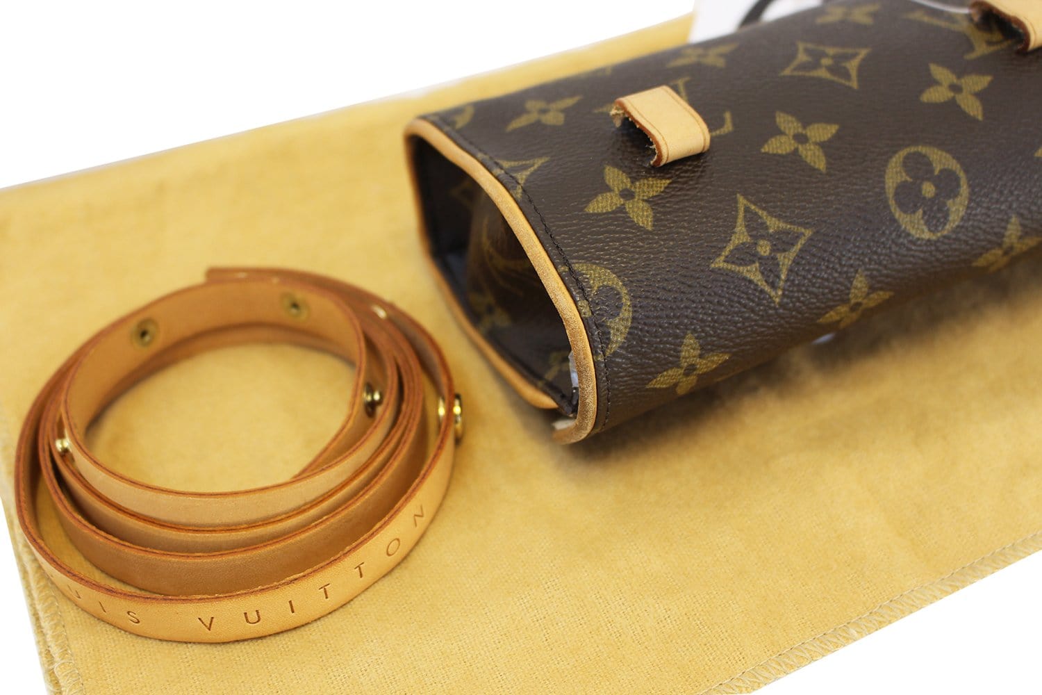Louis Vuitton Monogram Belt Bag Pochette Florentine 1LV0501 For Sale at  1stDibs