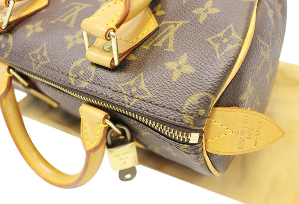 LOUIS VUITTON Monogram Canvas Speedy 25 Satchel Bag