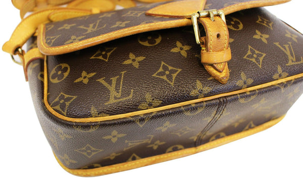 LOUIS VUITTON Monogram Canvas Sologne Messenger Bag