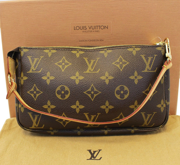 LOUIS VUITTON Monogram Canvas Pochette Accessoires Pouch