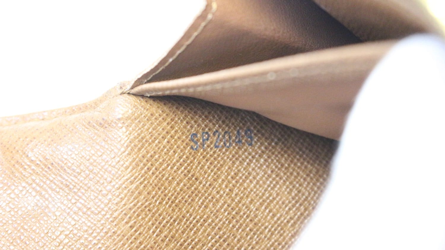 Louis Vuitton Womens Etoile Wallet Monogram / Gold Brown Cloth ref