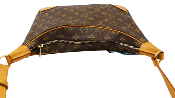 LOUIS VUITTON Monogram Boulogne 30 Shoulder Bag