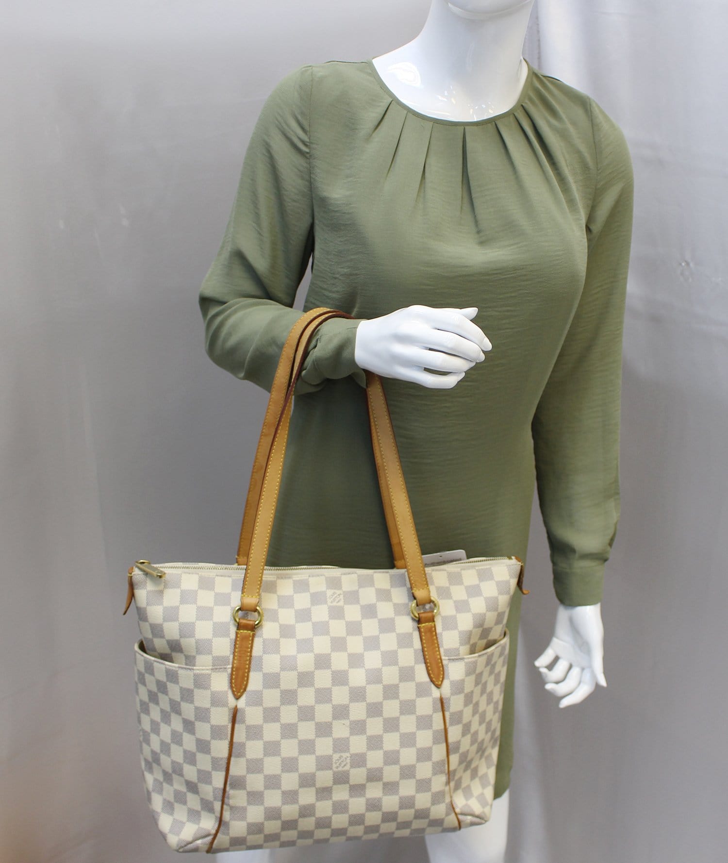 Louis Vuitton, Bags, Sold Louis Vuitton Totally Mm In Damier Azur