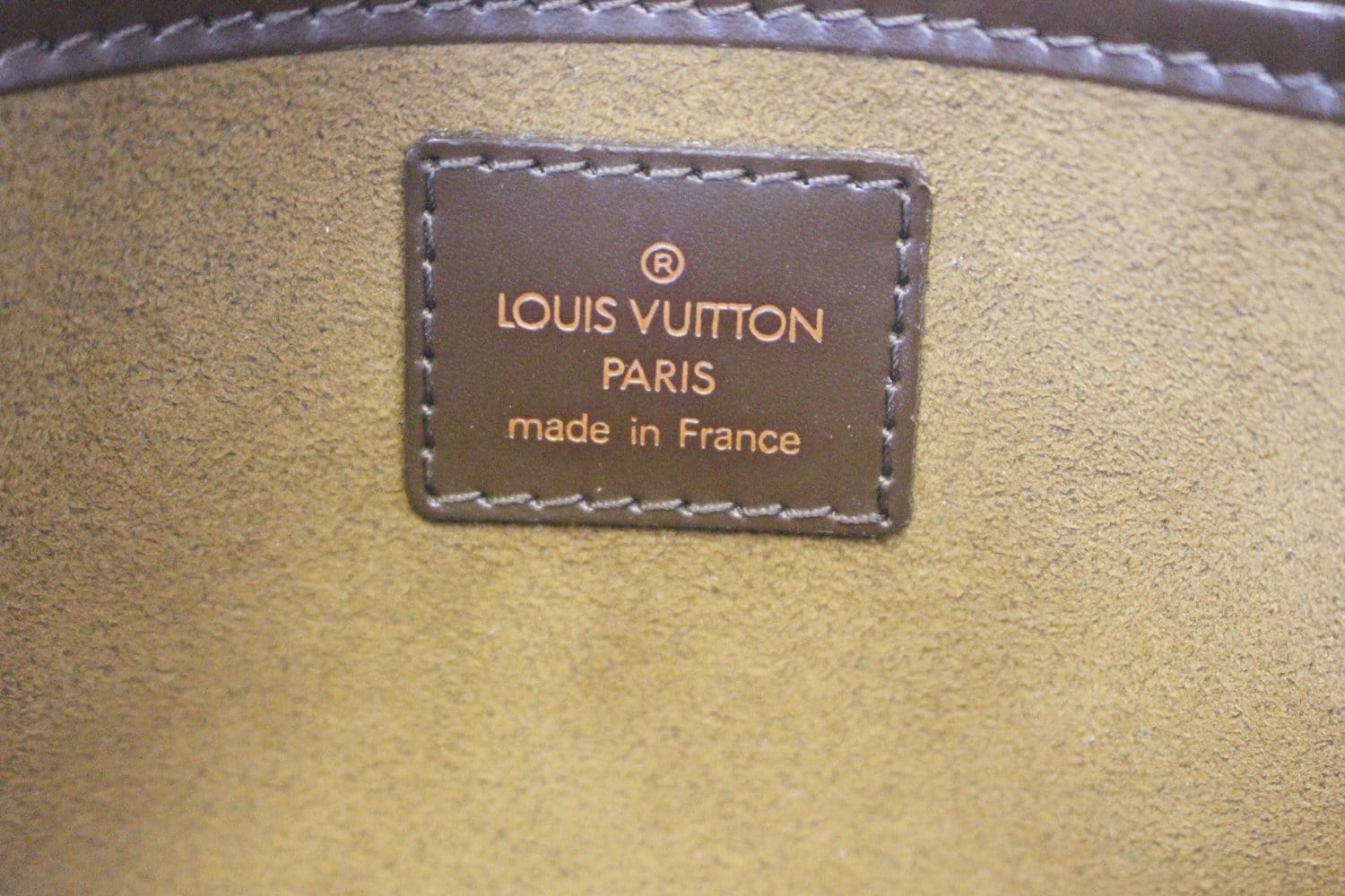Louis Vuitton Saint Louis Pochette Clutch Bag