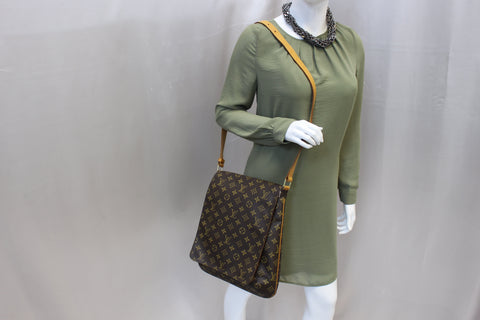 LOUIS VUITTON Monogram Canvas Musette Salsa GM Crossbody Bag