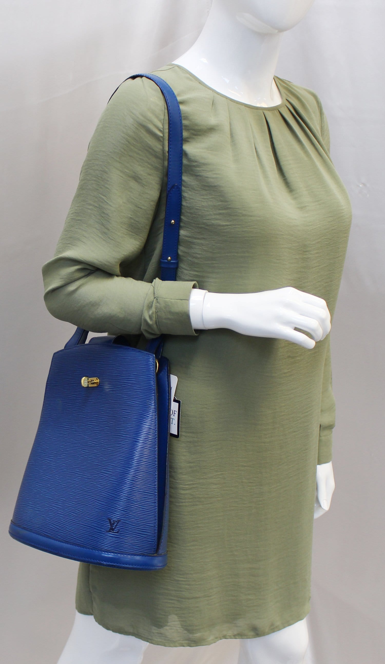Louis Vuitton Cluny Epi Leather Shoulder Tote Bag