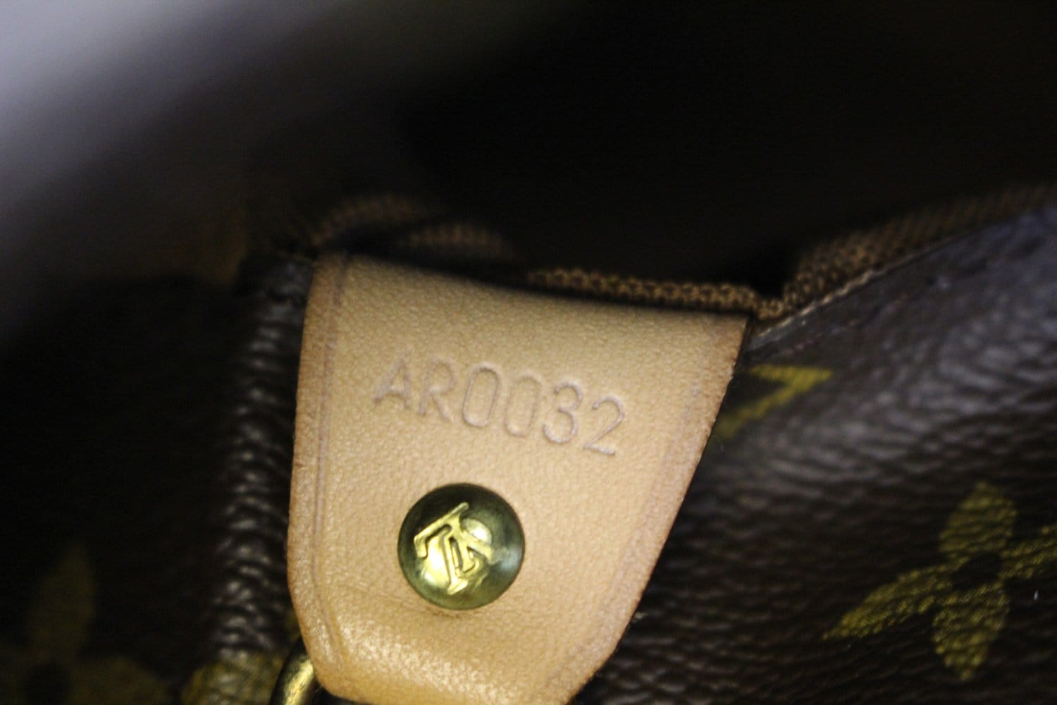 Louis Vuitton Cabas Alto Monogram Shoulder Bag – Timeless Vintage Company