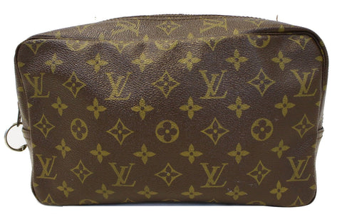 LOUIS VUITTON Monogram Canvas Trousse Toilette 28 Clutch