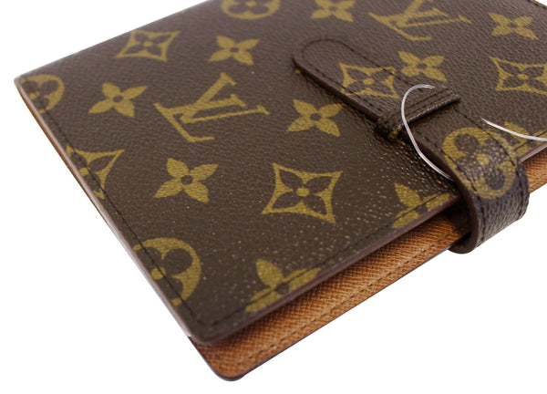 LOUIS VUITTON Monogram Canvas Pochette Photo Case