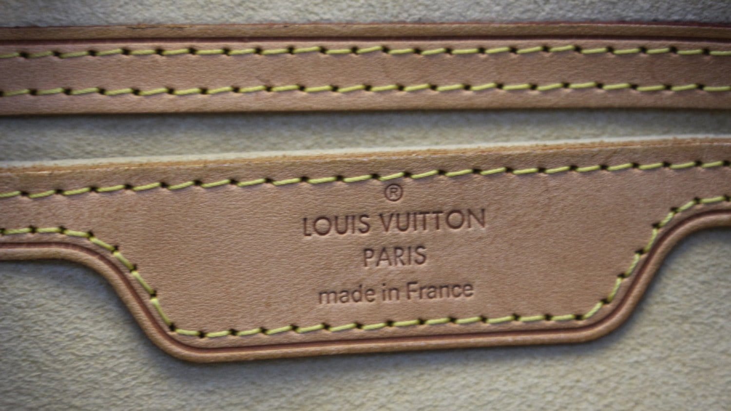 LV Retiro PM in Monogram Canvas #LV #Louis Vuitton #PhotoT…