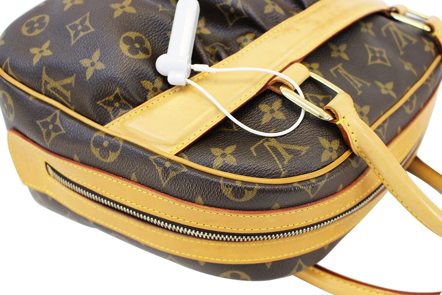 Cose Belle - JUST IN!! Louis Vuitton Monogram Mizi Handbag! Cose