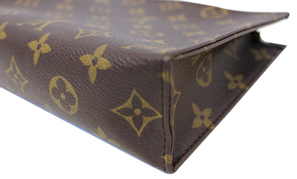 LOUIS VUITTON Monogram Canvas Poche Toilette 19 Cosmetics Pouch