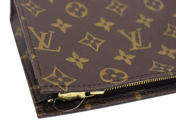 LOUIS VUITTON Monogram Canvas Poche Toilette 19 Cosmetics Pouch