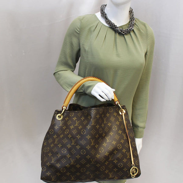 LOUIS VUITTON Artsy MM Monogram Canvas Hobo Shoulder Bag