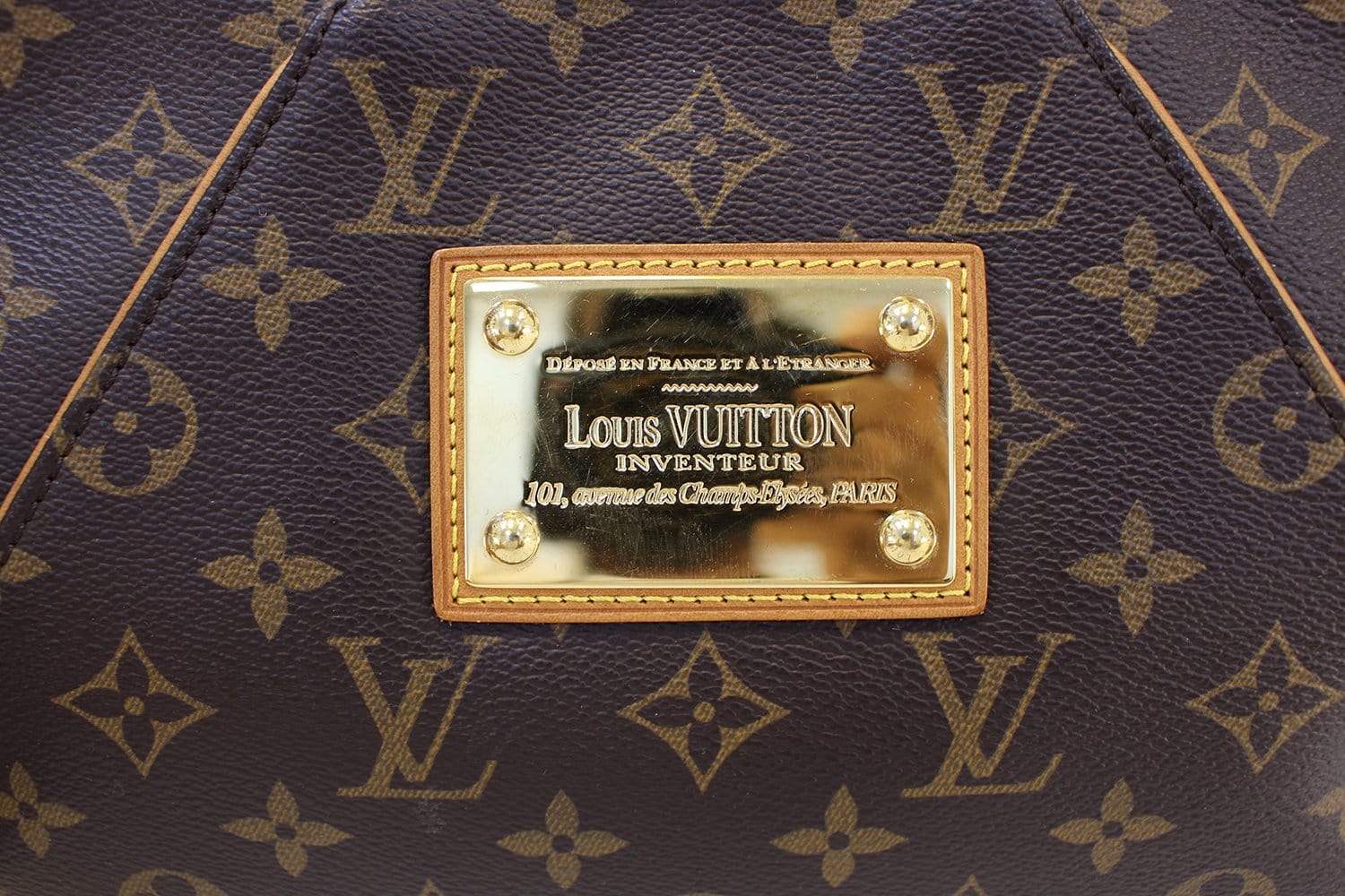 Louis Vuitton Thames PM AR3180
