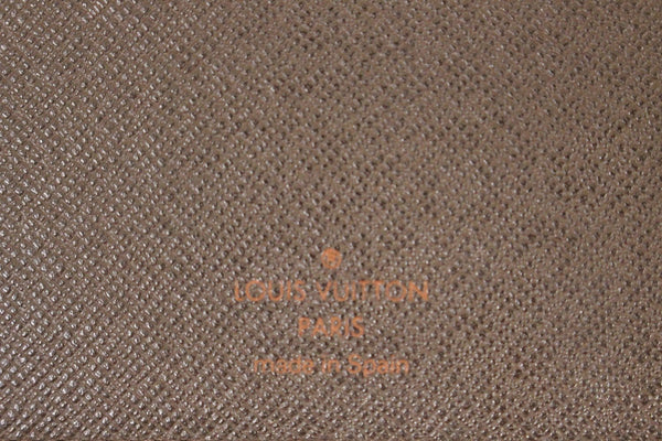 Louis Vuitton Damier Ebene Agenda Bureau Note Cover