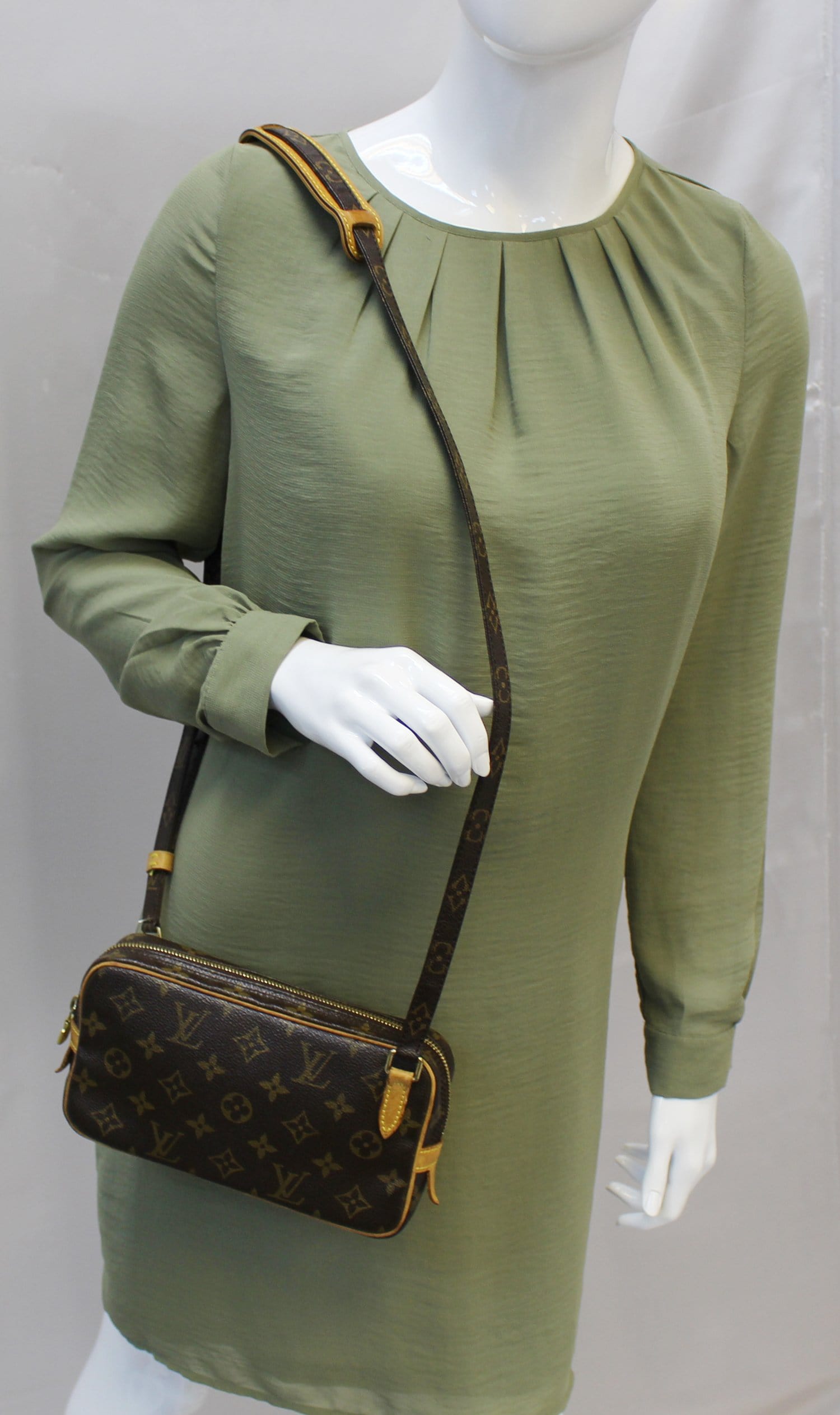 Louis Vuitton Monogram Marly Bandouliere Crossbody Bag - AWL2389
