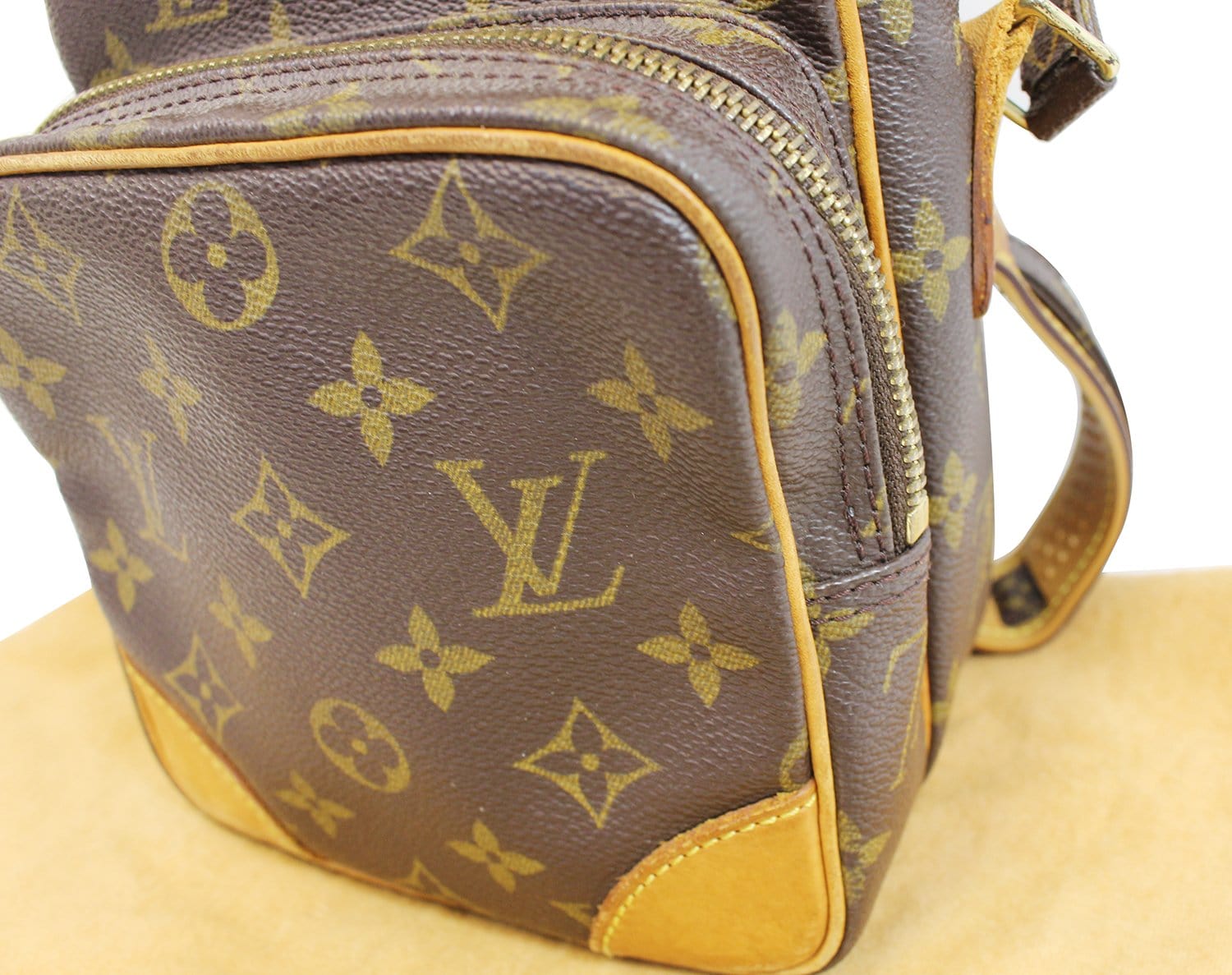Louis Vuitton, Bags, Louis Vuitton  Monogram Shoulder Bag Ladies