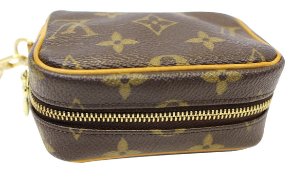 LOUIS VUITTON Monogram Trousse Wapiti Mini Pouch