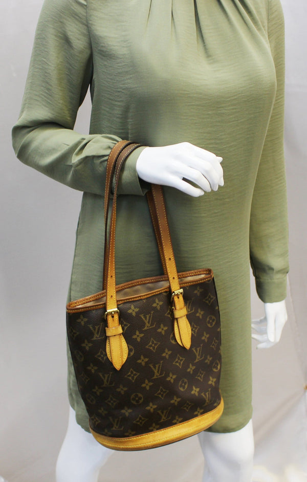 LOUIS VUITTON Bucket PM Monogram Canvas Shoulder Bag