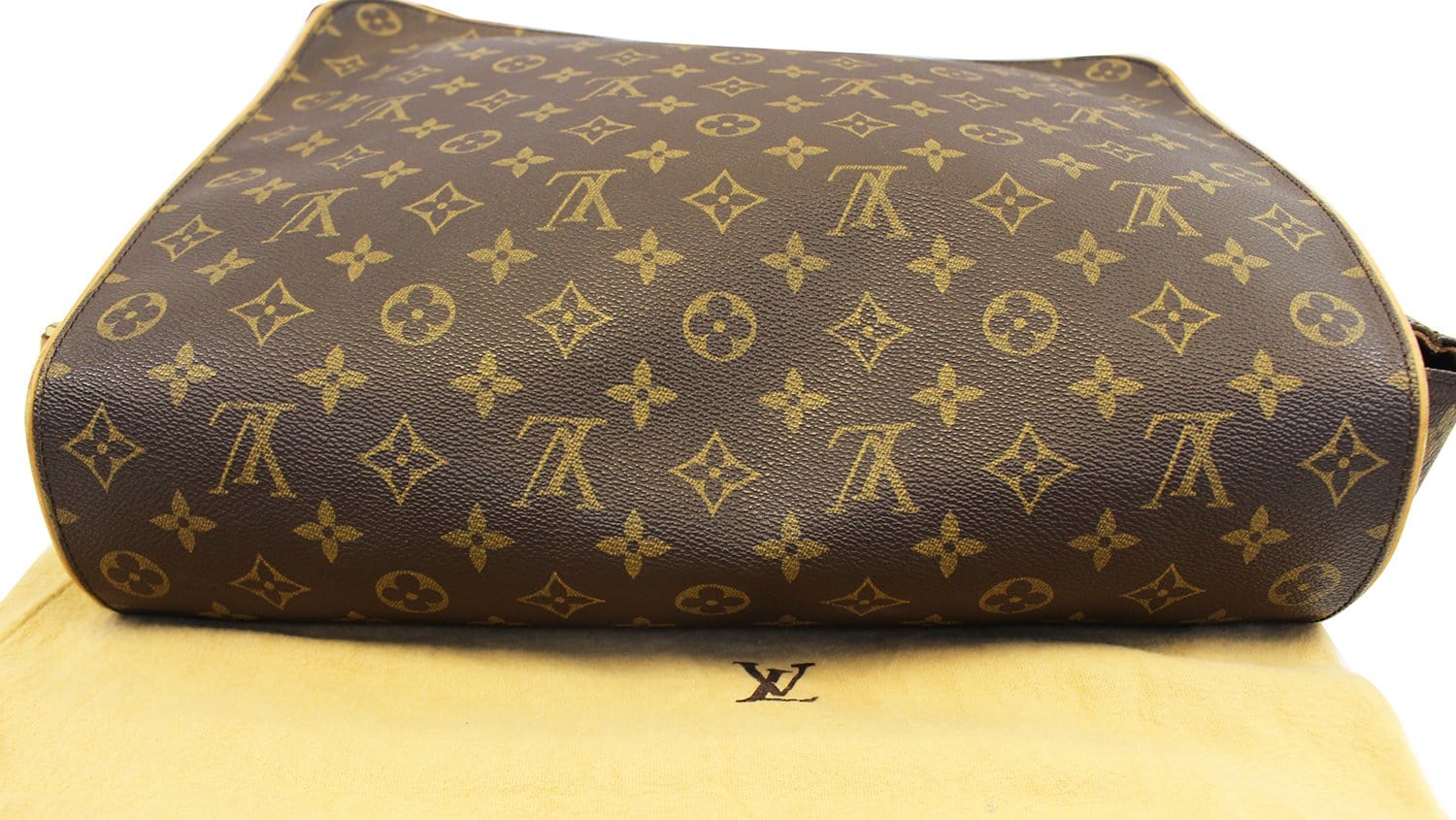Louis Vuitton Abbesses Messenger Bag Monogram Canvas –