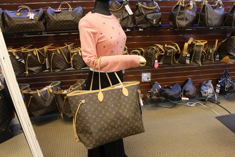 LOUIS VUITTON Monogram Canvas Neverfull GM Tote Bag