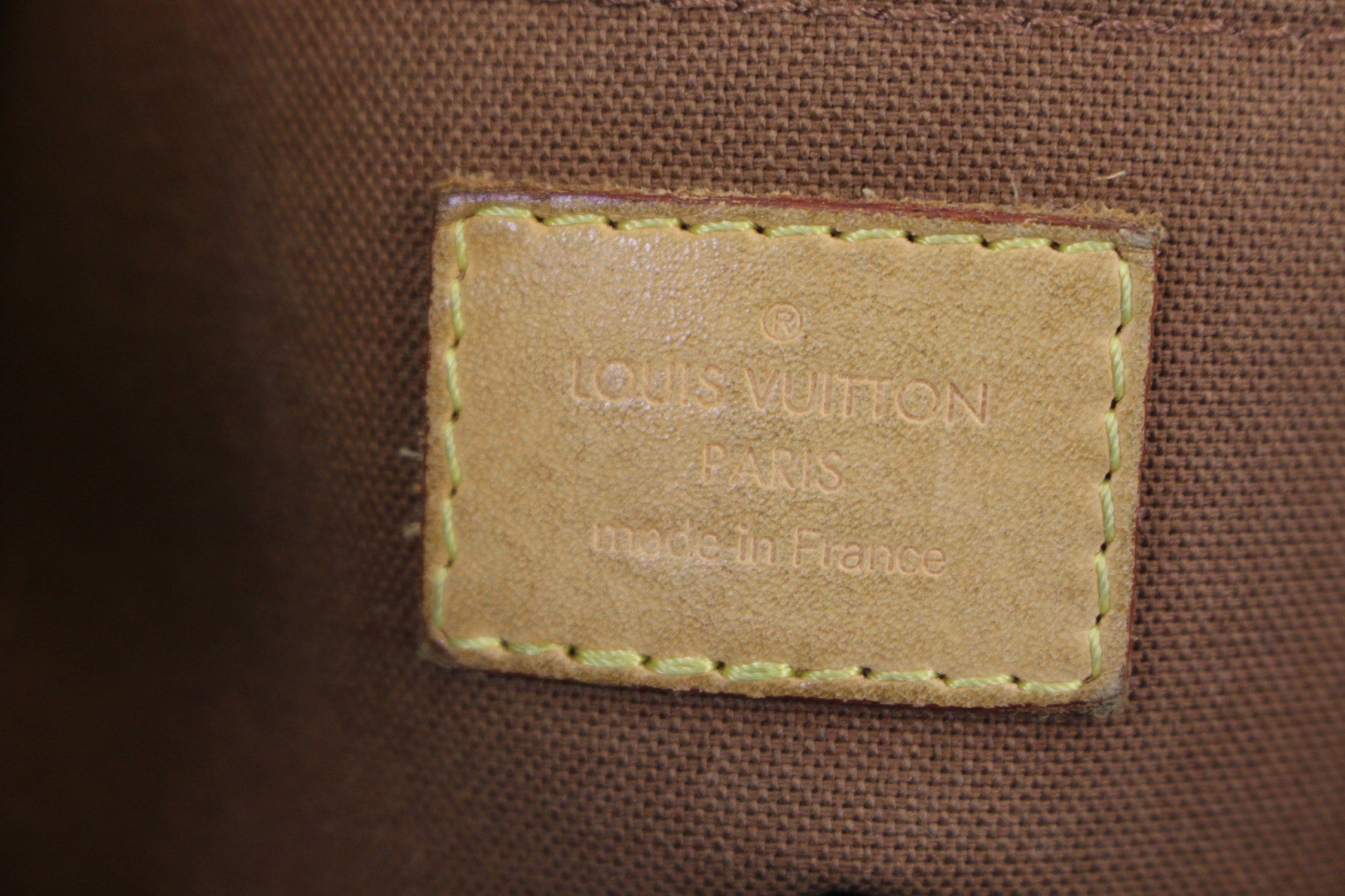 💯 Authentic LV Thames PM Louis Vuitton
