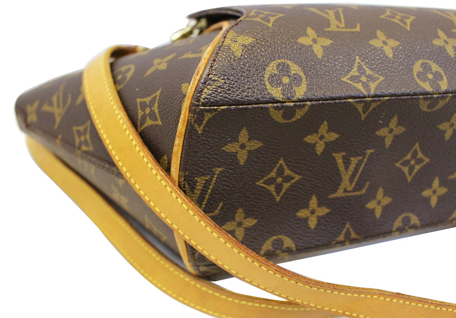 Shop Louis Vuitton Monogram Casual Style Elegant Style Logo Shoulder Bags  (M22953) by 環-WA