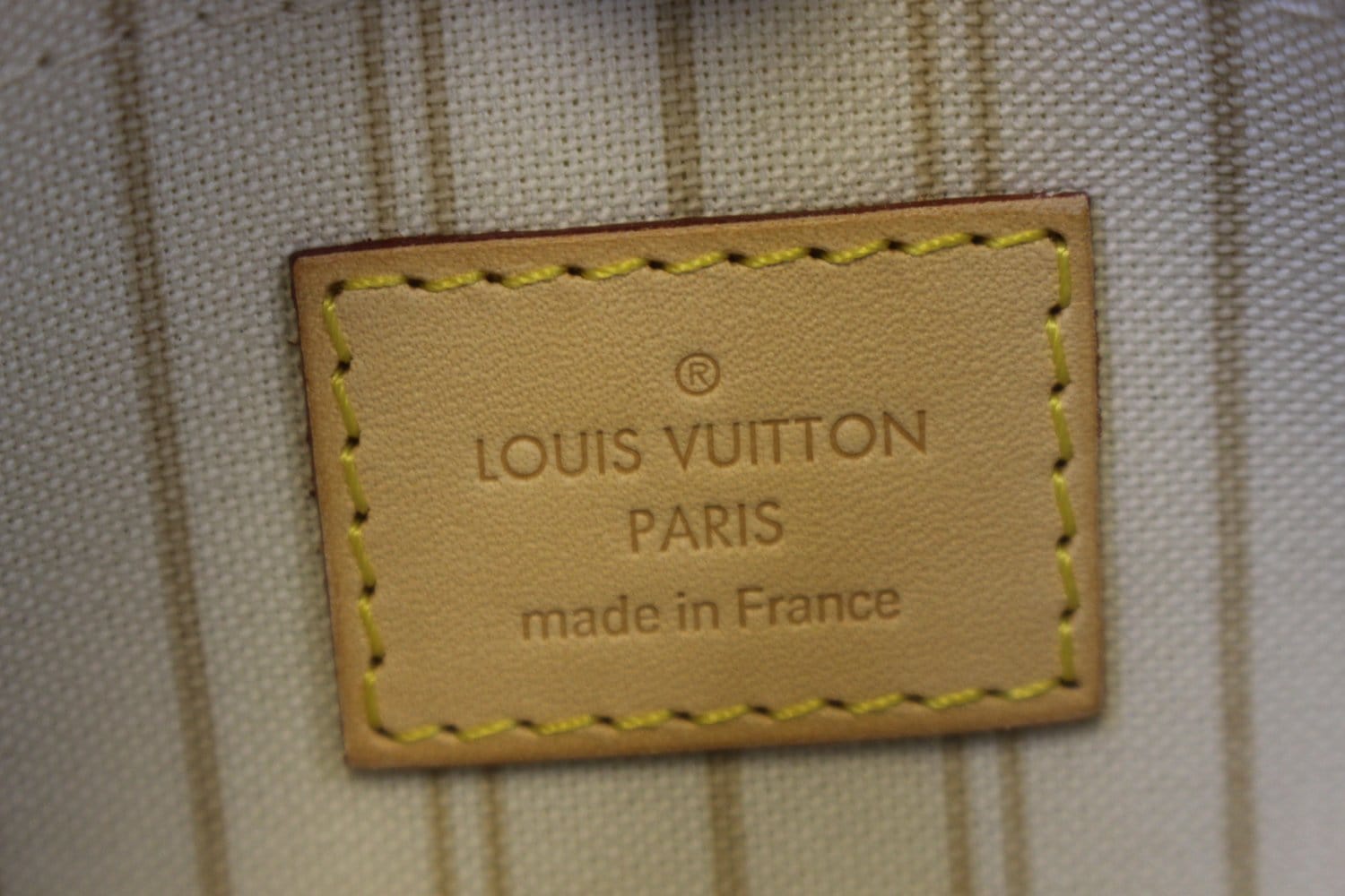 Louis Vuitton Neverfull Damier Azur Pochette Clutch –