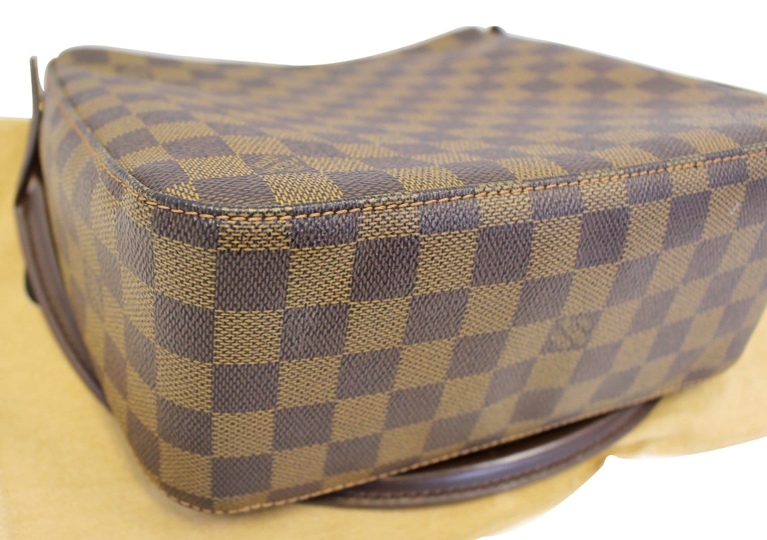 POWERED BY BUSINESS.Louis Vuitton Damier Looping MM