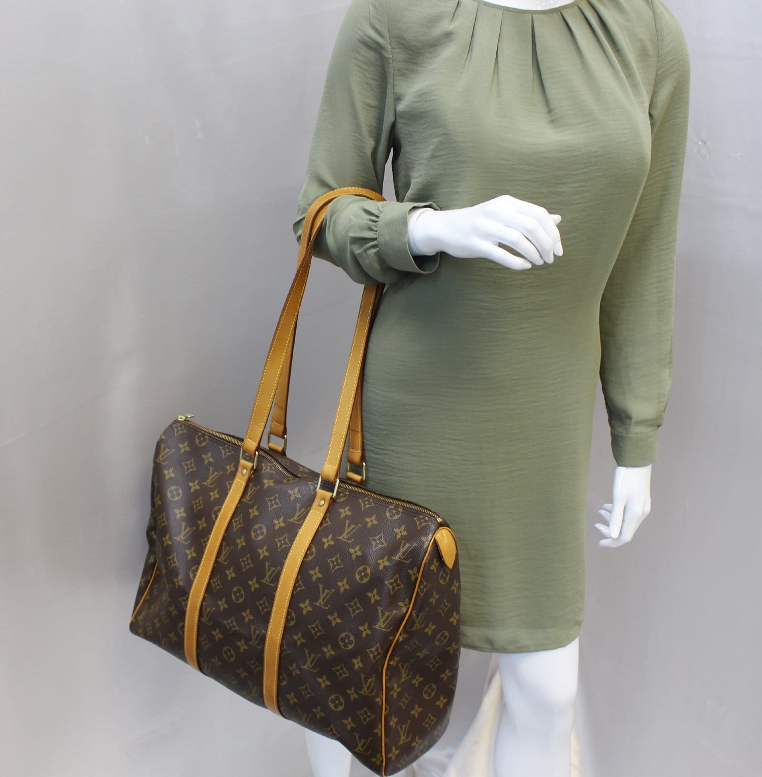 Louis Vuitton Monogram Flanerie 50 Shoulder Bag M51116 LV Auth 43886 Cloth  ref.956062 - Joli Closet