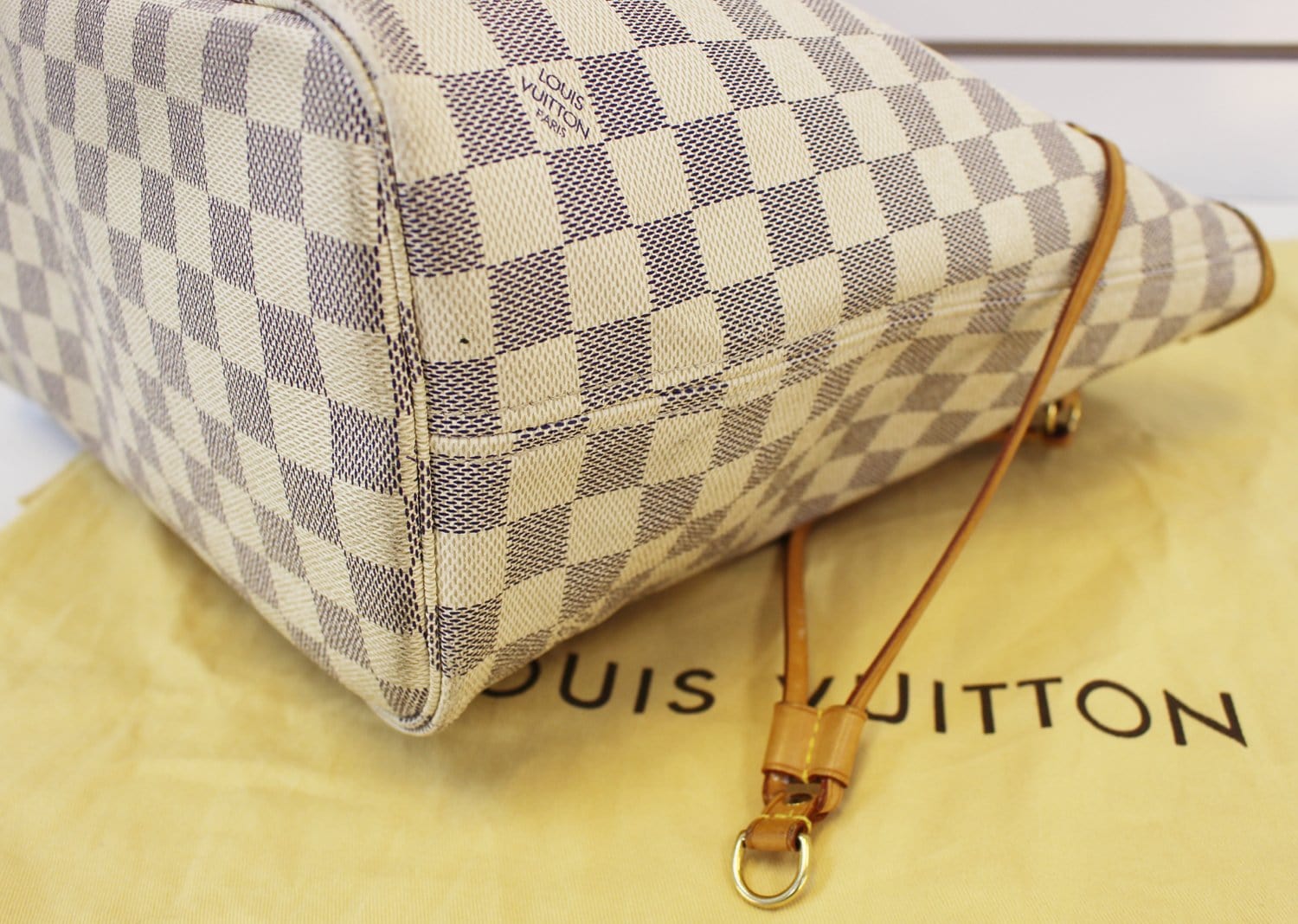 Louis Vuitton Vintage - Damier Azur Neverfull MM Bag - White Ivory