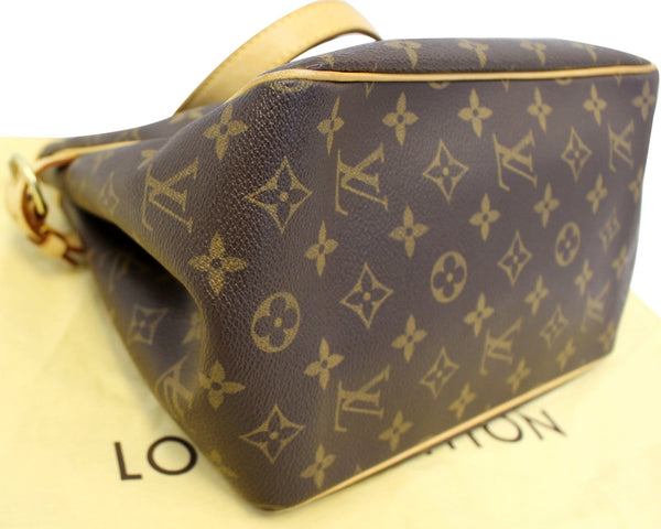 LOUIS VUITTON Monogram Canvas Batignolles Vertical Tote Handbag