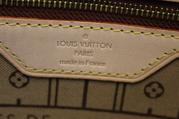 LOUIS VUITTON Monogram Canvas Neverfull MM Brown Tote Bag