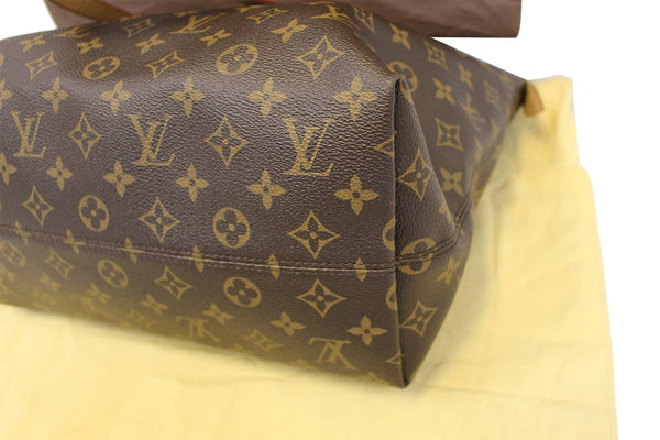 LOUIS VUITTON Monogram canvas Iena MM Shoulder Bag