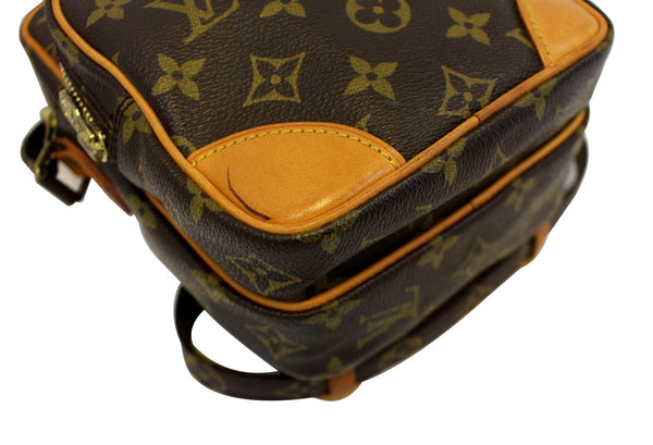 LOUIS VUITTON Monogram Canvas Amazone Crossbody Bag